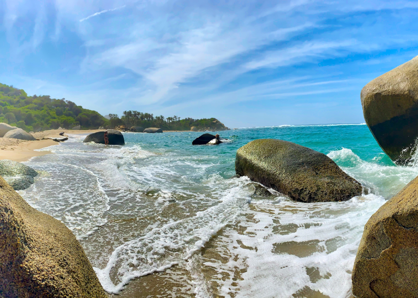 colombia tayrona rock pic